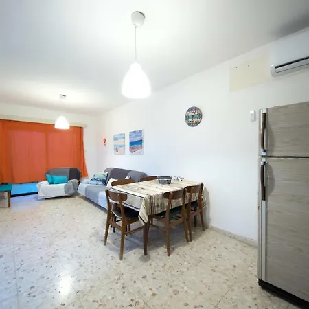 Aria Beach House Дом отдыха